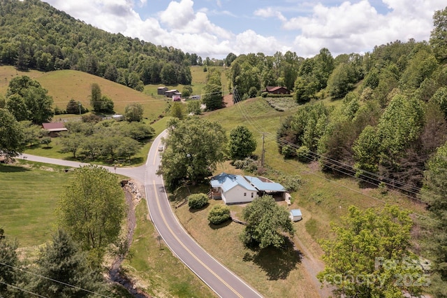 1022 Phipps Creek Rd, Burnsville, NC 28714 - photo 1