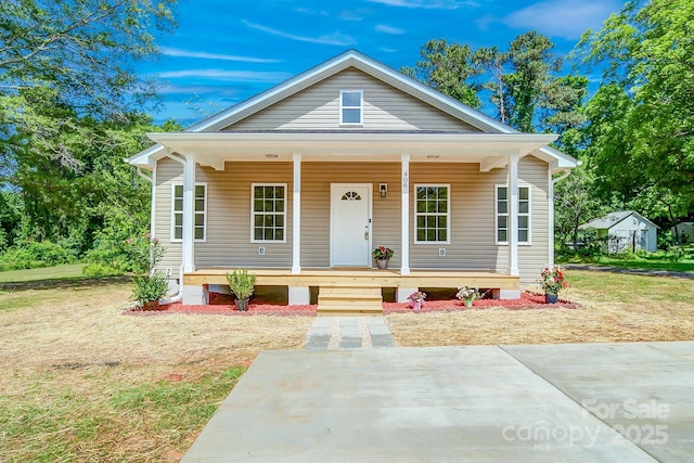 bungalow-style house with covered porch