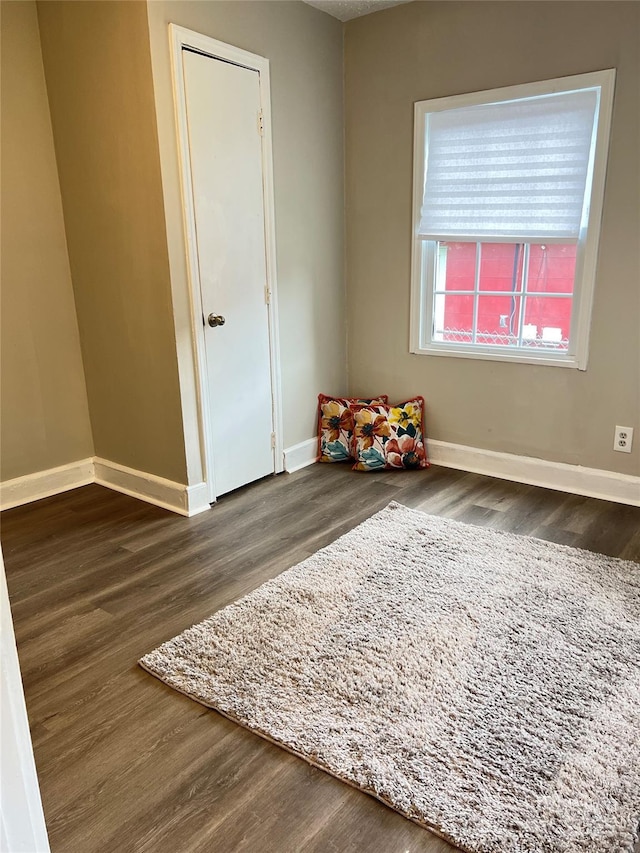 507 E Maple Ave, Gastonia, NC 28054 - recreation room featuring wood finished floors and baseboards