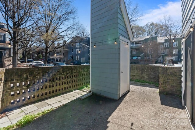 419 W 8th St, Charlotte, NC 28202 - exterior space featuring a residential view