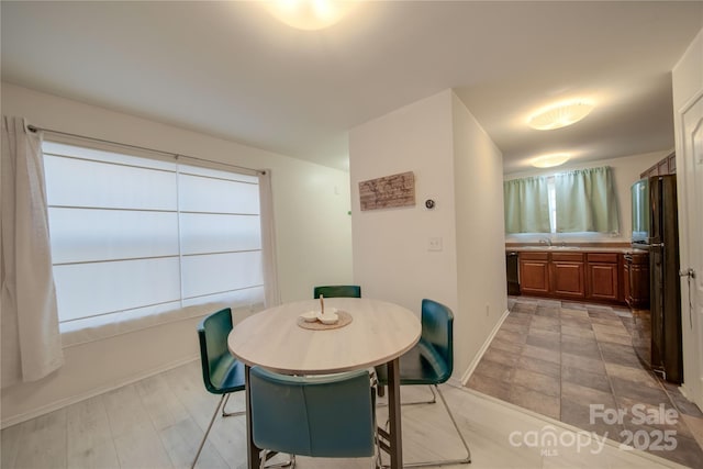 746 Elders Story Rd, Fort Mill, SC 29708 - dining area featuring baseboards