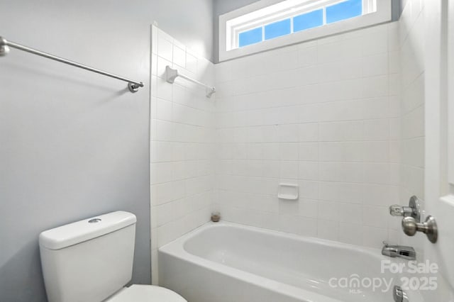 5807 Mctaggart Ln, Charlotte, NC 28269 - bathroom with  shower combination