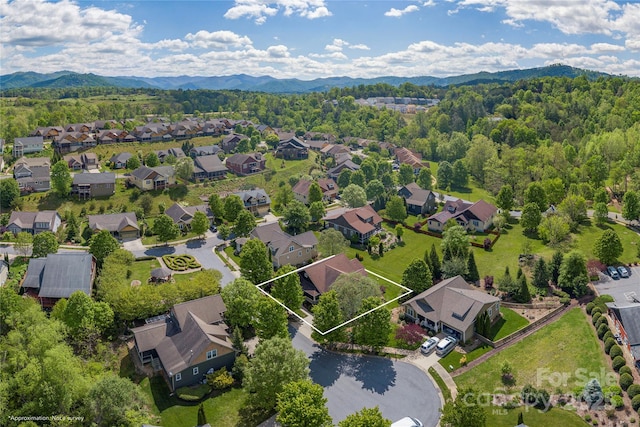 4 Silo View Ct, Asheville, NC 28804 - aerial view of residential area featuring property parcel outlined and mountains