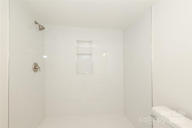 1018 Union St, Maiden, NC 28650 - full bath featuring a tile shower