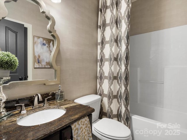 604 Wisteria Walk Way, Fort Mill, SC 29715 - full bathroom featuring toilet, vanity, and shower / bath combo with shower curtain