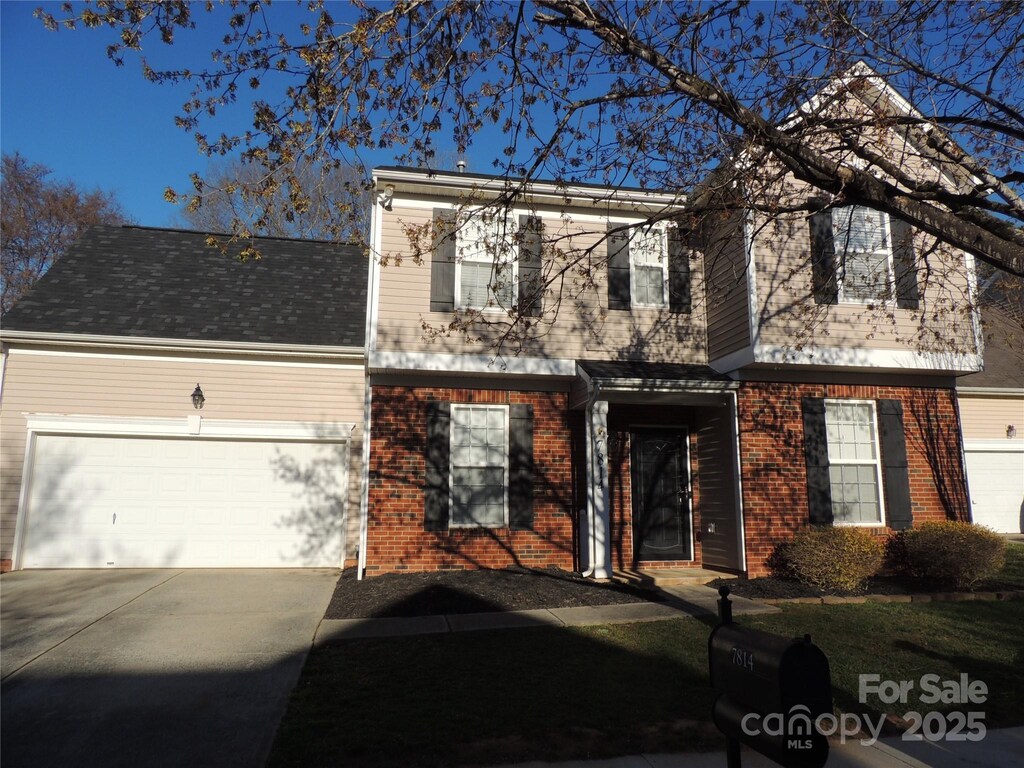7814 Rolling Meadows Ln, Huntersville, NC 28078 - photo 1