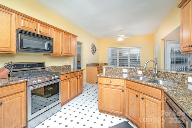 3905 Farlow Rd, Charlotte, NC 28269 - photo 24