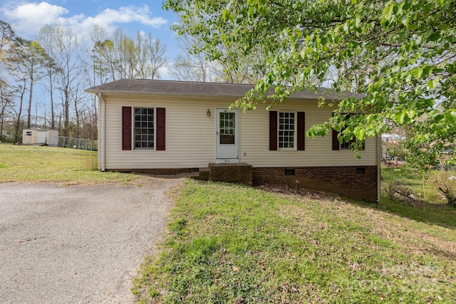 410 E Lee Ave, Bessemer City, NC 28016 - photo 3