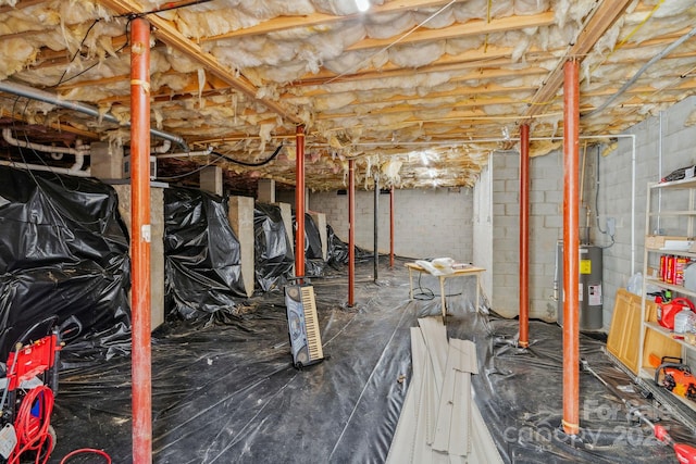12 Hutchinson Woods Dr, Fletcher, NC 28732 - below grade area with water heater