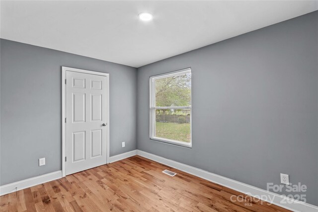 523 Woodlawn Dr, Statesville, NC 28677 - photo 23