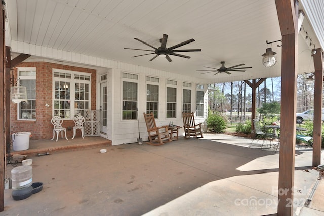 view of patio with a ceiling fan
