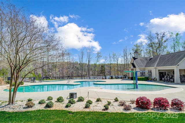 4337 Duplin Dr, Charlotte, NC 28214 - community pool featuring fence and a patio area