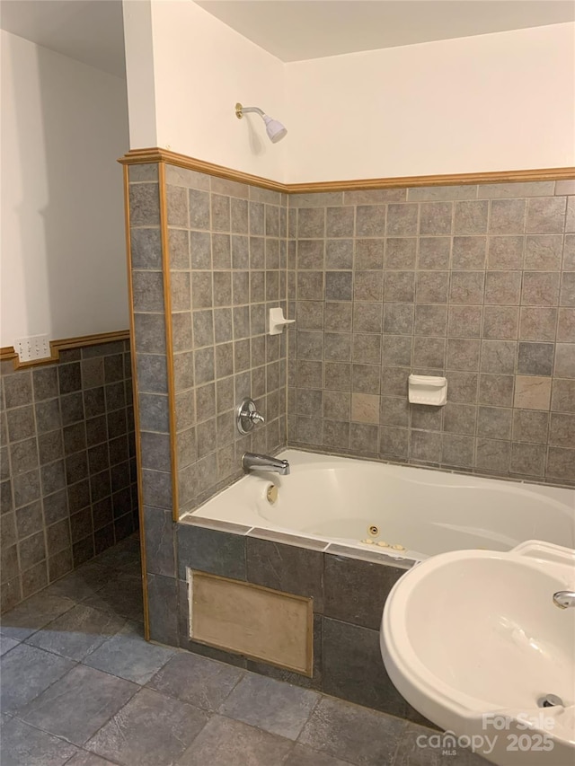 513 Honeywood Ave, Charlotte, NC 28216 - photo 11