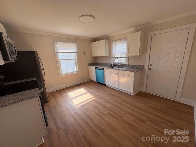 325 Orr Dr, Rock Hill, SC 29730 - kitchen featuring a sink, white cabinetry, crown molding, and dishwasher