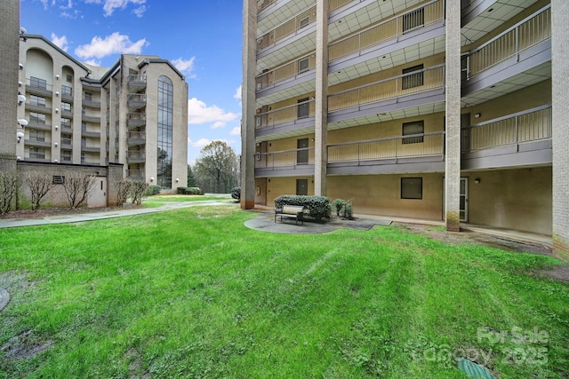 211 Heritage Blvd Unit 301, Fort Mill, SC 29715 - view of property's community featuring a lawn
