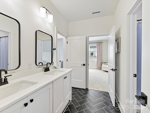 911 Abilene Ln, Fort Mill, SC 29715 - bathroom with double vanity