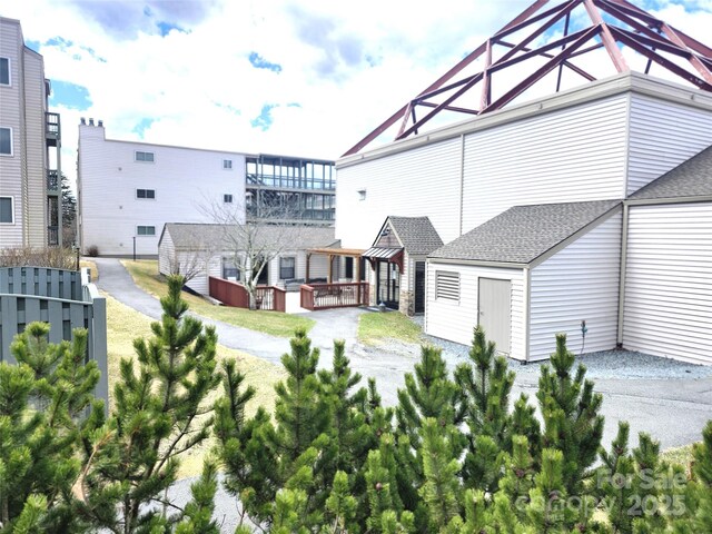 301 Pinnacle Inn Rd Unit 3219, Beech Mountain, NC 28604 - rear view of property with a shingled roof