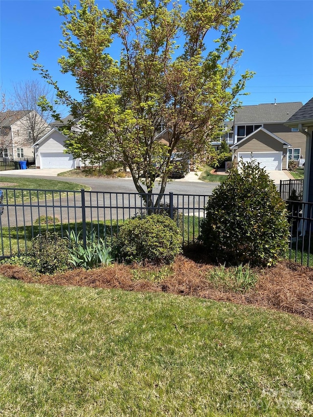 view of yard featuring fence