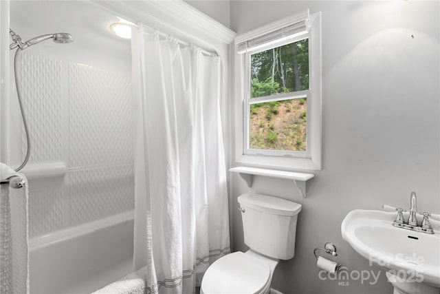 109 Paradise Cir, Clyde, NC 28721 - full bathroom with a sink and shower / bath combo with shower curtain