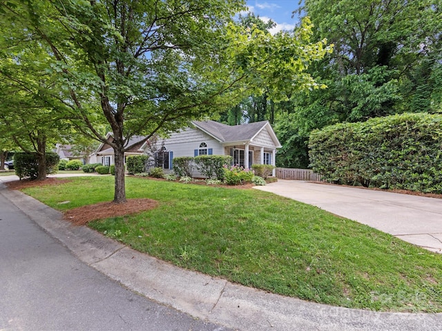 2214 Olde Chantilly Ct, Charlotte, NC 28205 - view of front of house featuring driveway