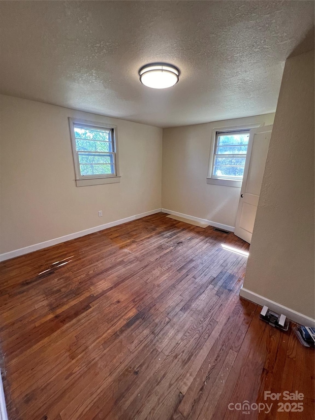 61 W Woodlawn St, Marion, NC 28752 - photo 13