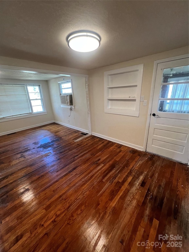 61 W Woodlawn St, Marion, NC 28752 - photo 16