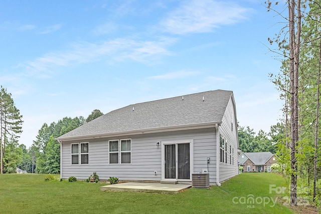 700 Sunset Pointe Dr, Salisbury, NC 28146 - back of house with a patio area and a yard