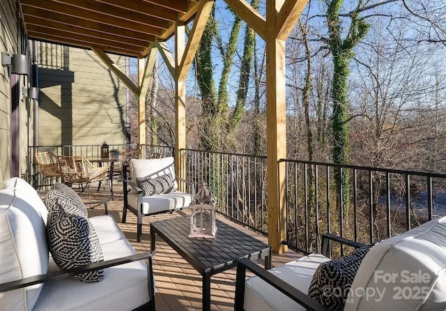 15 Macallan Ln Unit 21, Asheville, NC 28805 - exterior space featuring an outdoor hangout area