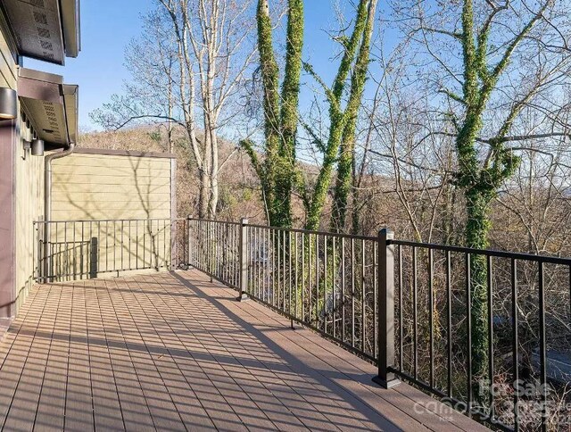 15 Macallan Ln Unit 21, Asheville, NC 28805 - view of wooden terrace