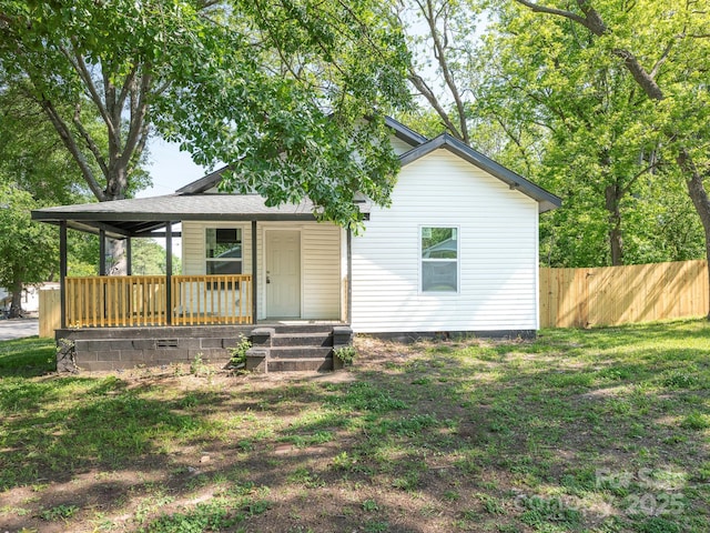108 Graham St, Chester, SC 29706 - bungalow-style home with a porch and fence