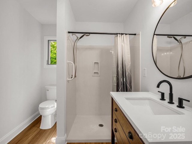 153 Old Lakey Gap Rd, Black Mountain, NC 28711 - full bath with wood finished floors, a shower with curtain, and vanity