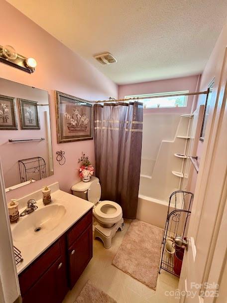 full bath featuring vanity, toilet, visible vents, tile patterned flooring, and shower / bath combination with curtain