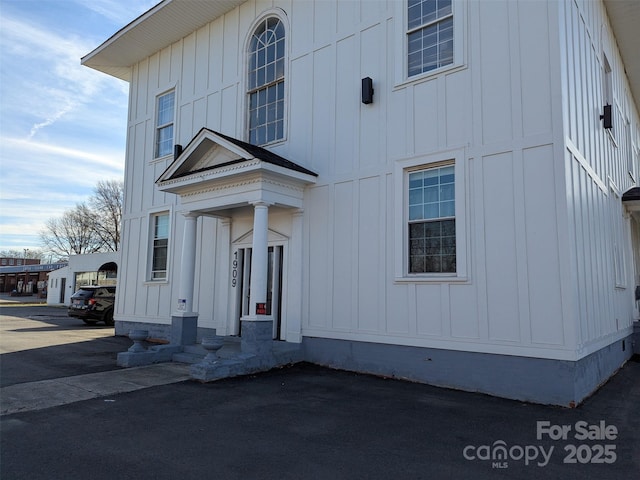 view of front of property with board and batten siding