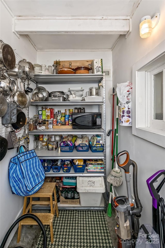 21 Hilldale Rd, Asheville, NC 28803 - view of pantry