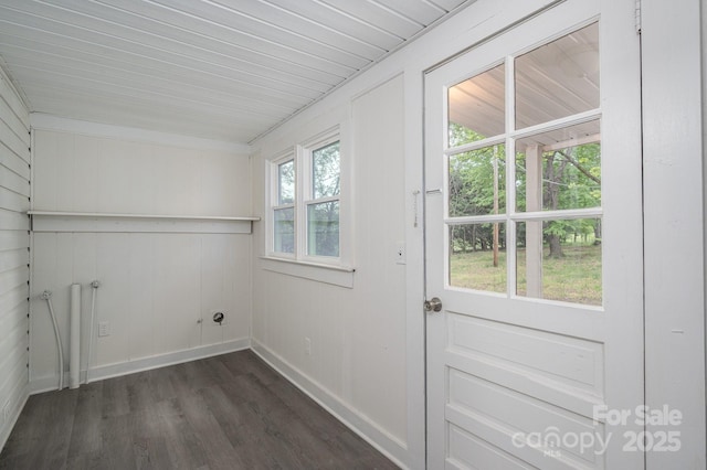 201 Lee Black Rd, Cherryville, NC 28021 - interior space featuring baseboards, dark wood-type flooring, and laundry area