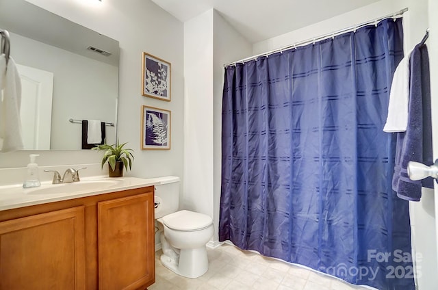 309 River Clay Rd, Fort Mill, SC 29708 - full bath featuring a shower with curtain, visible vents, toilet, and vanity