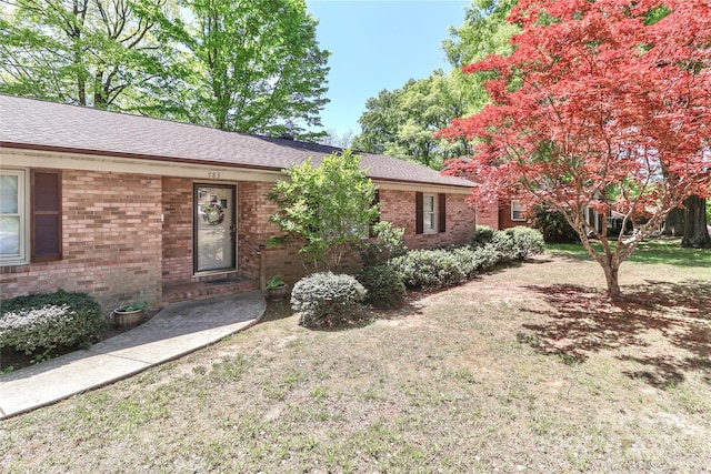 783 Carpenter Ave, Mooresville, NC 28115 - ranch-style home featuring brick siding and a front yard