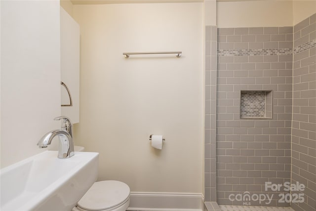 2741 Cowles Rd, Charlotte, NC 28208 - full bath with toilet and tiled shower