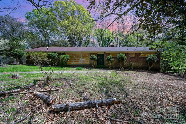 340 Sardis Rd N, Charlotte, NC 28270 - ranch-style home with brick siding and a yard