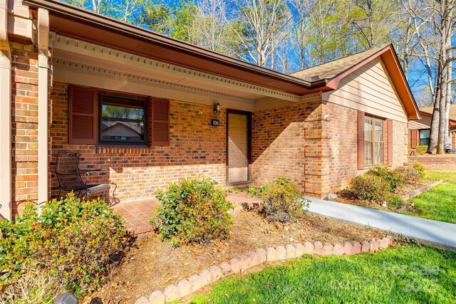 106 Jason Ct, Fort Mill, SC 29715 - photo 2