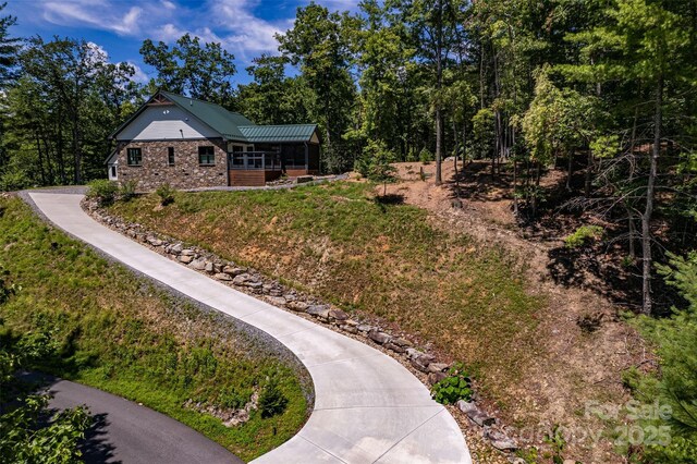401 Moonbeam Xing, Marshall, NC 28753 - photo 1