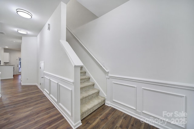 14256 Drake Watch Ln, Charlotte, NC 28262 - photo 4