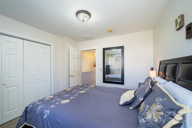 bedroom featuring a closet