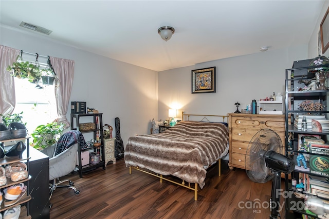 4924 Riverdale Dr, Charlotte, NC 28273 - bedroom featuring wood finished floors and visible vents