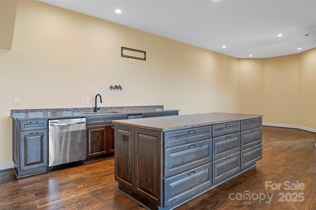 179 Serenity Ridge Trl, Asheville, NC 28804 - kitchen featuring stainless steel dishwasher, a sink, dark wood-type flooring, a kitchen island, and recessed lighting