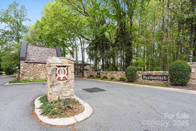 1618 Heatherloch Dr, Gastonia, NC 28054