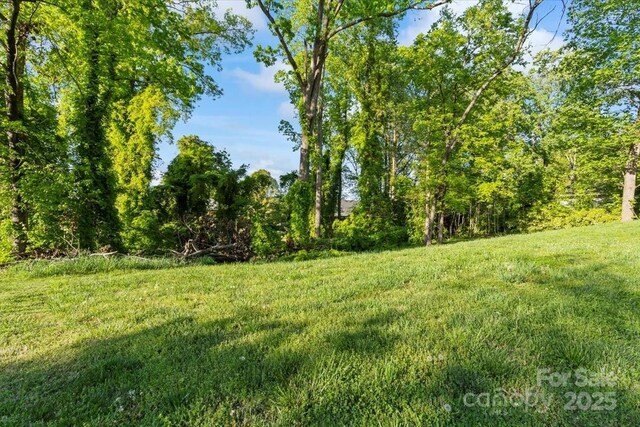 1618 Heatherloch Dr, Gastonia, NC 28054