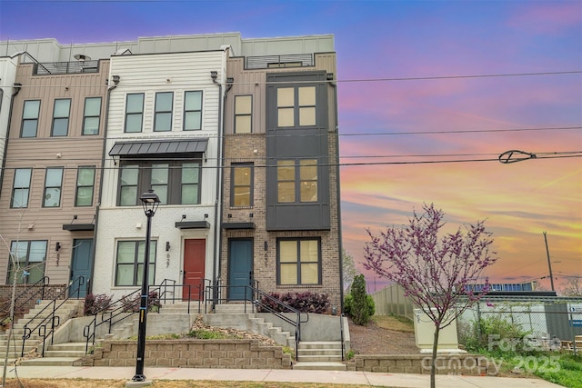 631 W Tremont Ave, Charlotte, NC 28203 - photo 1