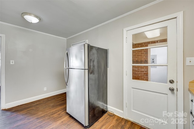 764 Emorywood Ln, Rock Hill, SC 29730 - kitchen with crown molding, baseboards, freestanding refrigerator, and wood finished floors
