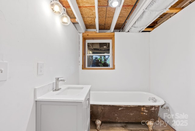 9 Mikayla Ln, Candler, NC 28715 - full bath with a freestanding tub and vanity